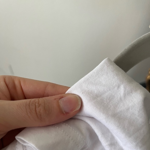 ALO Yoga Activewear Triumph Long Sleeve Tshirt in White Mens Size XL - Picture 13 of 13